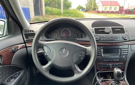 Mercedes-Benz E-Класс, 2003 год, 945 000 рублей, 6 фотография
