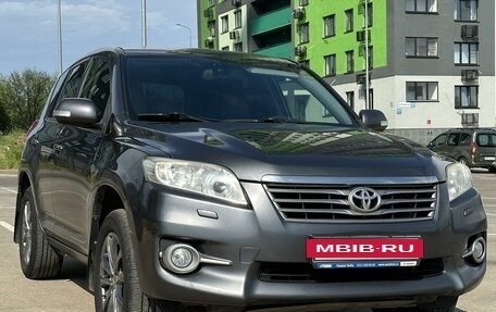 Toyota RAV4, 2012 год, 2 020 000 рублей, 2 фотография