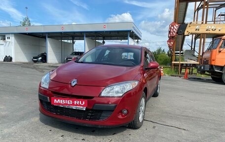 Renault Megane III, 2011 год, 935 000 рублей, 4 фотография