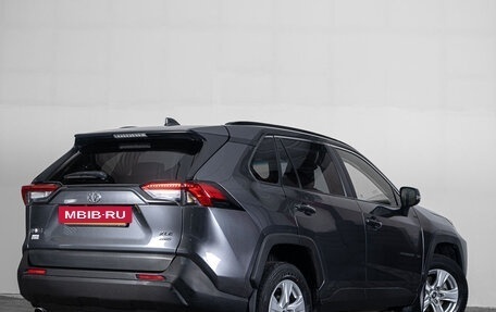 Toyota RAV4, 2020 год, 3 149 000 рублей, 5 фотография