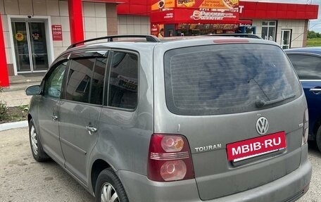 Volkswagen Touran III, 2008 год, 850 000 рублей, 6 фотография