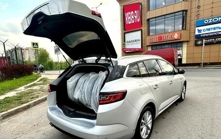 Renault Megane IV, 2017 год, 1 500 000 рублей, 11 фотография