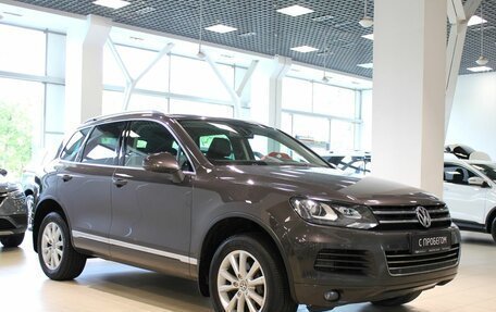 Volkswagen Touareg III, 2012 год, 2 525 000 рублей, 3 фотография