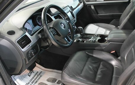 Volkswagen Touareg III, 2012 год, 2 525 000 рублей, 7 фотография