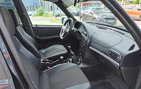 Chevrolet Niva I рестайлинг, 2013 год, 668 000 рублей, 11 фотография