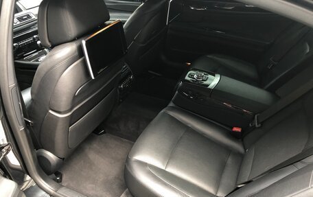 BMW 7 серия, 2012 год, 2 150 000 рублей, 16 фотография