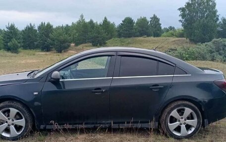 Chevrolet Cruze II, 2011 год, 570 000 рублей, 4 фотография