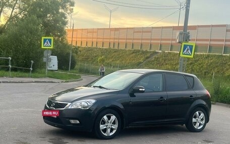 KIA cee'd I рестайлинг, 2011 год, 620 000 рублей, 2 фотография