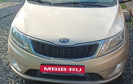 KIA Rio III рестайлинг, 2013 год, 900 000 рублей, 1 фотография