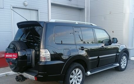 Mitsubishi Pajero IV, 2011 год, 2 290 000 рублей, 6 фотография