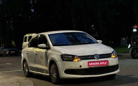 Volkswagen Polo VI (EU Market), 2011 год, 300 000 рублей, 10 фотография