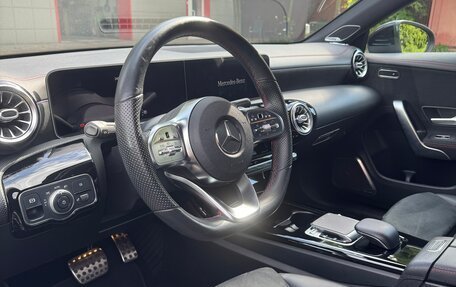 Mercedes-Benz CLA, 2019 год, 4 000 000 рублей, 11 фотография
