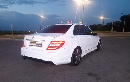 Mercedes-Benz C-Класс, 2012 год, 1 050 000 рублей, 6 фотография