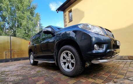 Toyota Land Cruiser Prado 150 рестайлинг 2, 2013 год, 3 550 000 рублей, 14 фотография