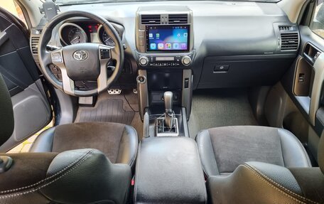 Toyota Land Cruiser Prado 150 рестайлинг 2, 2013 год, 3 550 000 рублей, 18 фотография