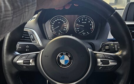 BMW 1 серия, 2019 год, 2 350 000 рублей, 23 фотография