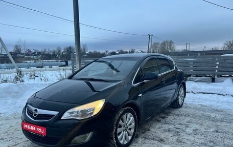 Opel Astra J, 2012 год, 750 000 рублей, 1 фотография