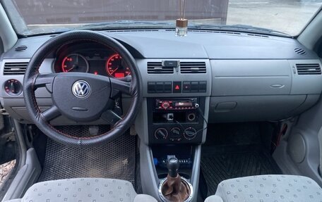 Volkswagen Pointer, 2004 год, 155 000 рублей, 9 фотография