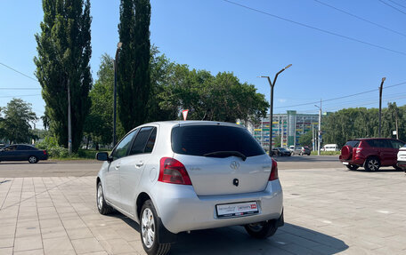 Toyota Yaris III рестайлинг, 2008 год, 788 000 рублей, 4 фотография