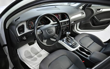 Audi A4, 2015 год, 1 495 000 рублей, 10 фотография