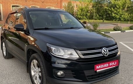 Volkswagen Tiguan I, 2016 год, 2 200 000 рублей, 5 фотография