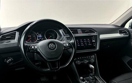 Volkswagen Tiguan II, 2017 год, 2 949 000 рублей, 19 фотография