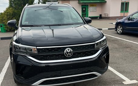 Volkswagen Taos, 2022 год, 2 850 000 рублей, 2 фотография