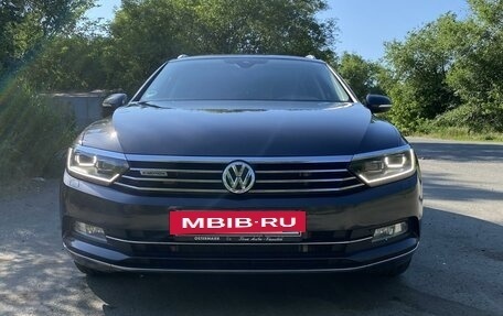 Volkswagen Passat B8 рестайлинг, 2018 год, 2 750 000 рублей, 2 фотография