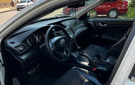 Honda Accord VIII рестайлинг, 2010 год, 1 500 000 рублей, 10 фотография
