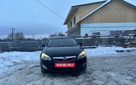 Opel Astra J, 2012 год, 750 000 рублей, 3 фотография