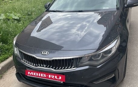 KIA Optima IV, 2019 год, 2 350 000 рублей, 3 фотография