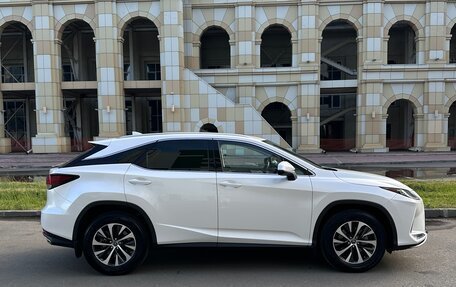 Lexus RX IV рестайлинг, 2020 год, 6 800 000 рублей, 5 фотография