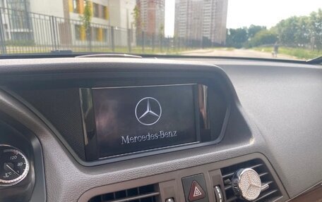 Mercedes-Benz E-Класс, 2011 год, 1 800 000 рублей, 7 фотография