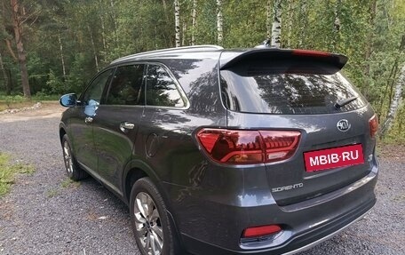 KIA Sorento III Prime рестайлинг, 2018 год, 3 120 000 рублей, 9 фотография