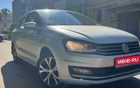 Volkswagen Polo VI (EU Market), 2015 год, 1 180 000 рублей, 1 фотография