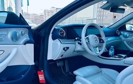 Mercedes-Benz E-Класс, 2018 год, 5 900 000 рублей, 6 фотография