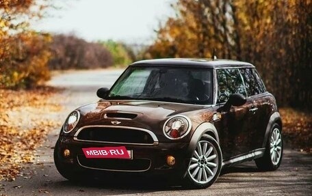 MINI Hatch, 2009 год, 1 300 000 рублей, 2 фотография