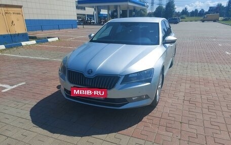 Skoda Superb III рестайлинг, 2017 год, 2 600 000 рублей, 2 фотография