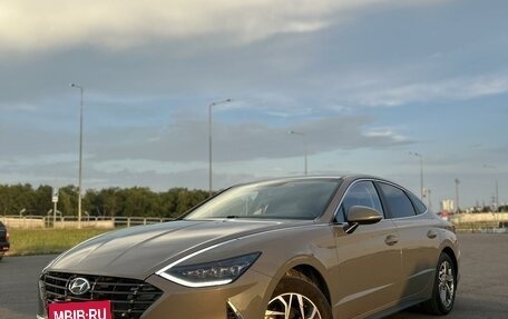 Hyundai Sonata VIII, 2022 год, 3 000 000 рублей, 1 фотография