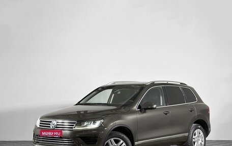 Volkswagen Touareg III, 2015 год, 2 730 000 рублей, 1 фотография