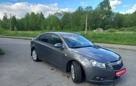 Chevrolet Cruze II, 2012 год, 728 000 рублей, 5 фотография