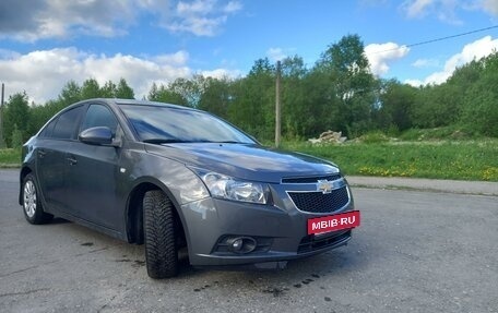 Chevrolet Cruze II, 2012 год, 728 000 рублей, 4 фотография