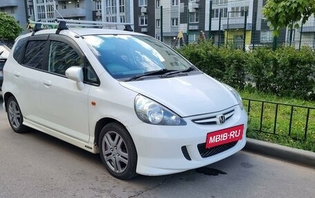 Honda Fit III, 2004 год, 680 000 рублей, 4 фотография