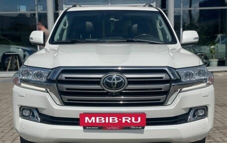 Toyota Land Cruiser 200, 2020 год, 10 450 000 рублей, 3 фотография