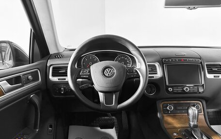 Volkswagen Touareg III, 2015 год, 2 730 000 рублей, 18 фотография