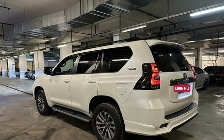 Toyota Land Cruiser Prado 150 рестайлинг 2, 2020 год, 7 600 000 рублей, 8 фотография