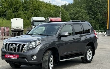 Toyota Land Cruiser Prado 150 рестайлинг 2, 2015 год, 3 749 000 рублей, 2 фотография