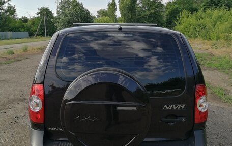 Chevrolet Niva I рестайлинг, 2013 год, 795 000 рублей, 5 фотография