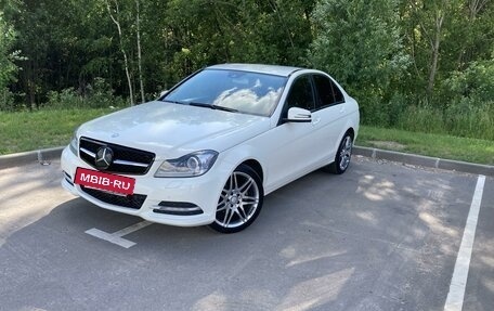 Mercedes-Benz C-Класс, 2011 год, 1 650 000 рублей, 6 фотография