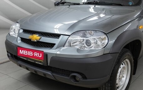 Chevrolet Niva I рестайлинг, 2017 год, 798 000 рублей, 11 фотография